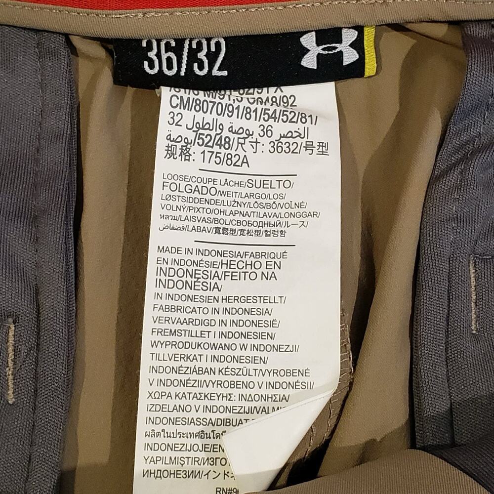 Under Armour UA Golf Pants Mens Size 36x32 Khaki Straight Flat Front Performance - Picture 8 of 9